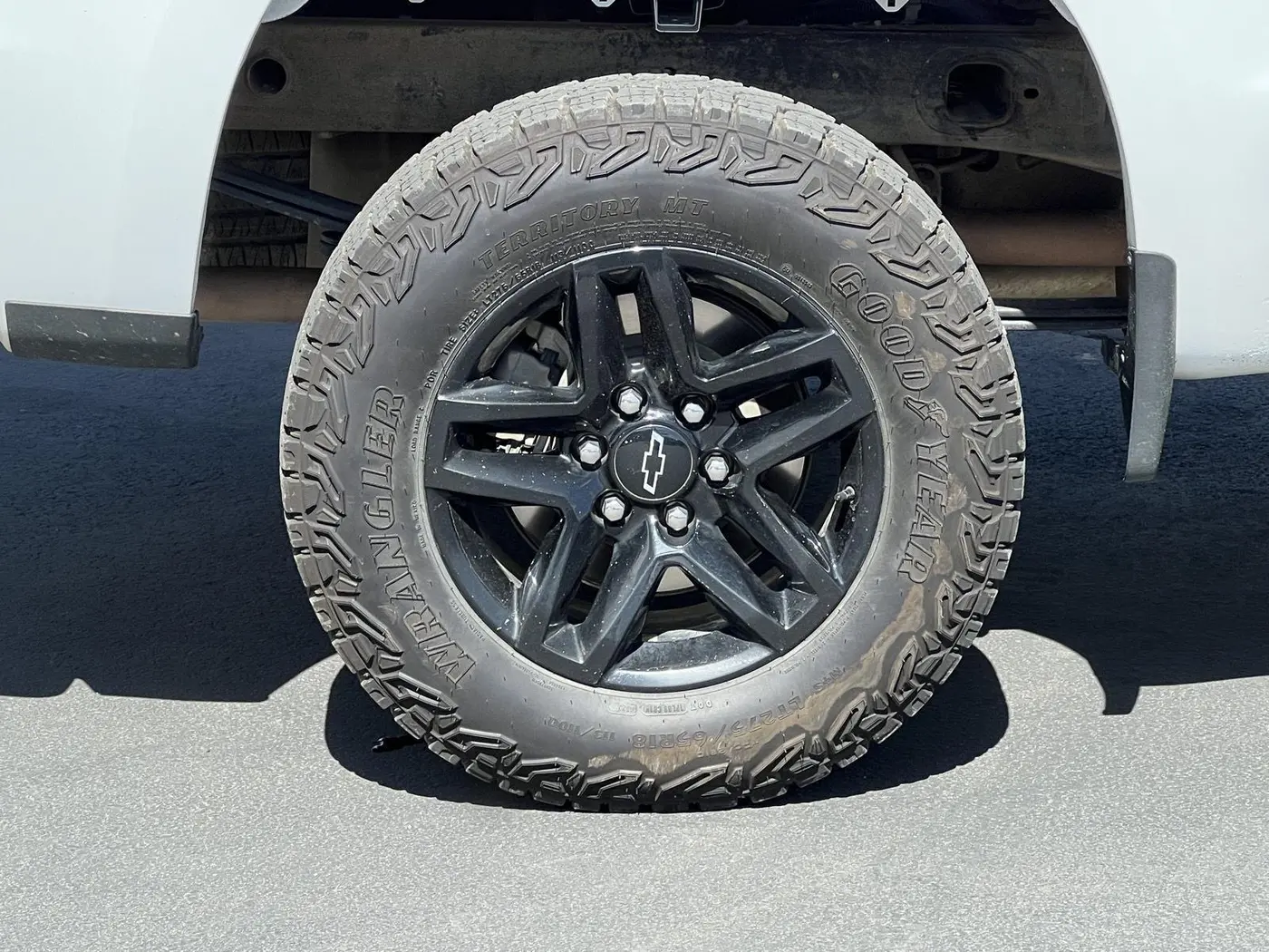 2025 Chevrolet Silverado - $40,050