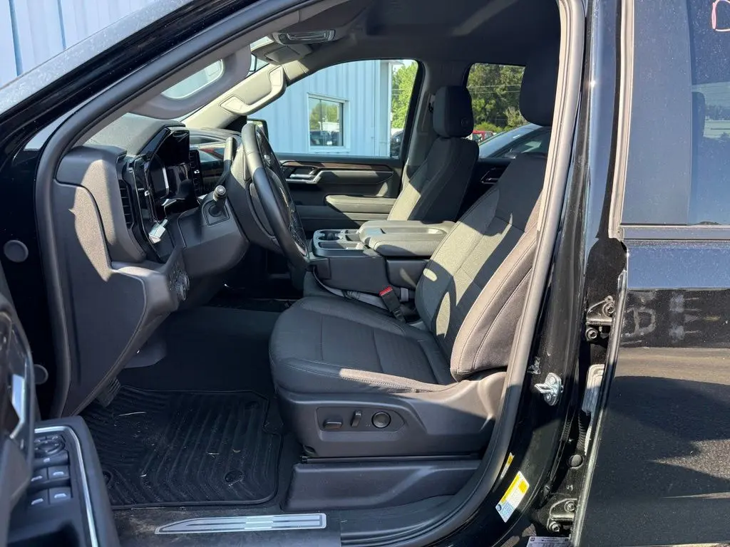 2026 Chevrolet Silverado - $41,950