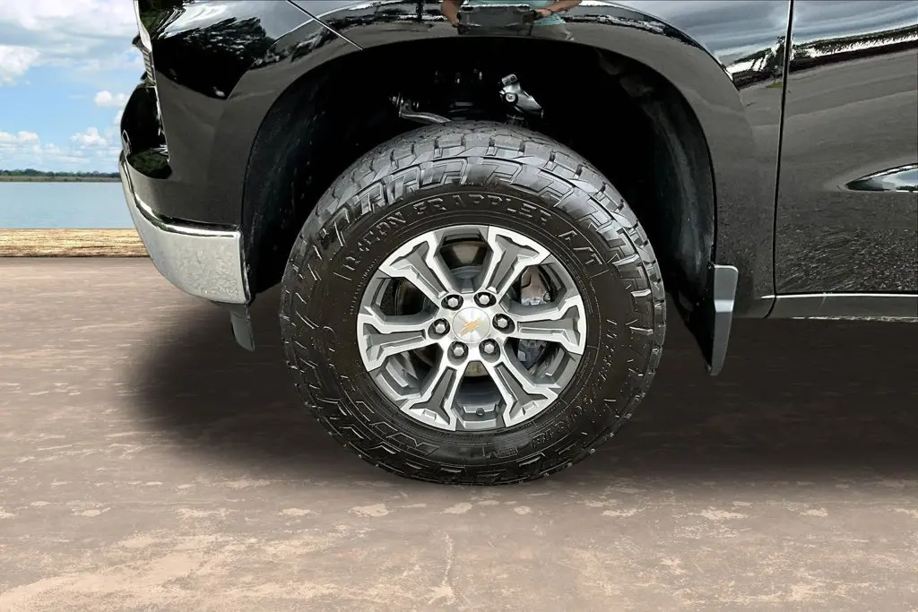 2026 Chevrolet Silverado - $44,500