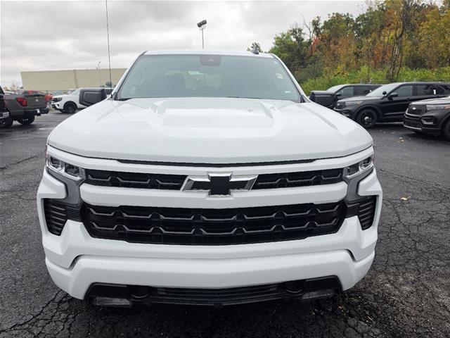 2026 Chevrolet Silverado - $39,990
