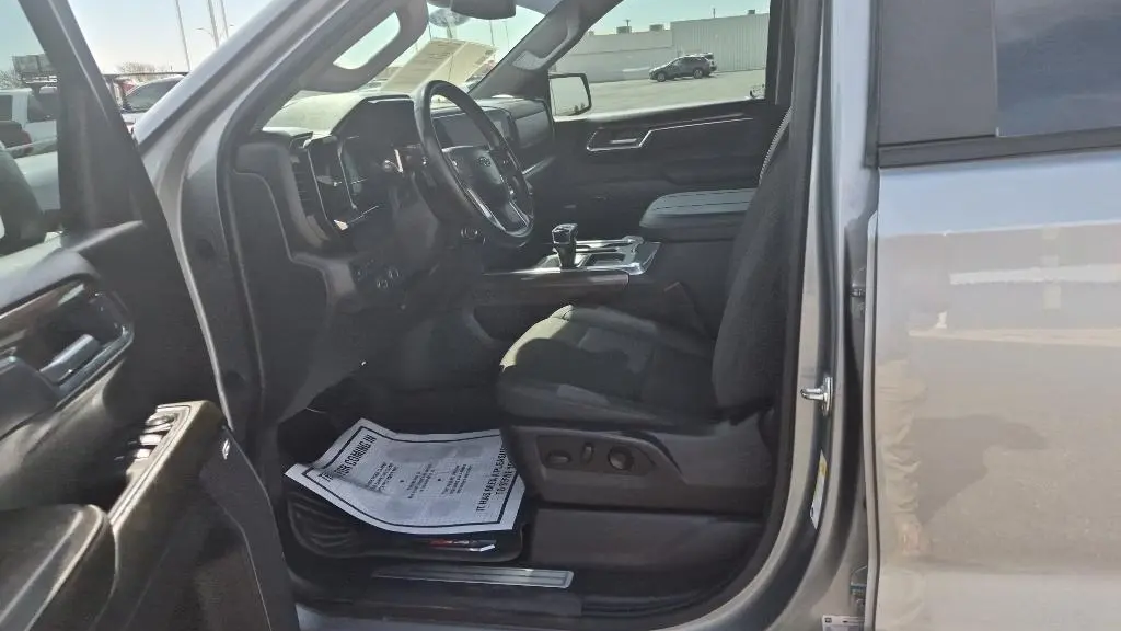 2025 Chevrolet Silverado 1500 LT Trail Boss