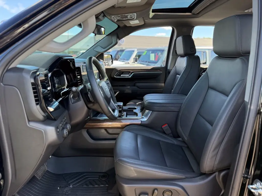 2026 Chevrolet Silverado - $57,500