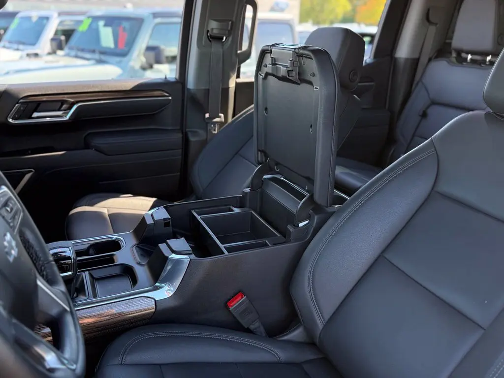 2026 Chevrolet Silverado - $57,500
