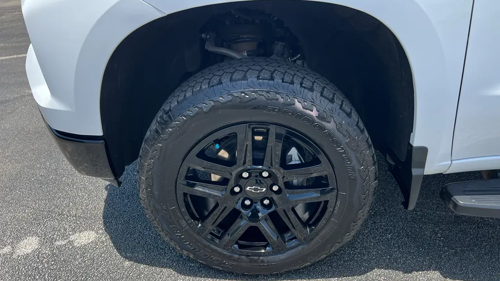 2025 Chevrolet Silverado 1500 LT Trail Boss