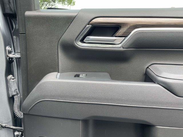 2025 Chevrolet Silverado - $48,568