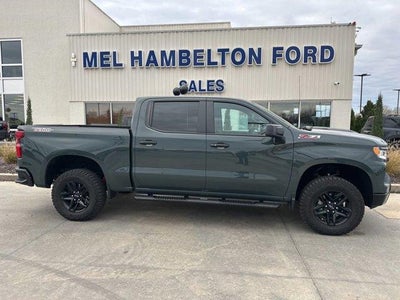 2025 Chevrolet Silverado 1500 4X4 LT Trail Boss 4DR Crew Cab 5.8 FT. SB