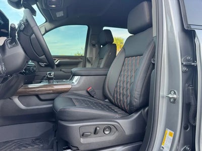 2025 Chevrolet Silverado 1500 4X4 LT Trail Boss 4DR Crew Cab 5.8 FT. SB