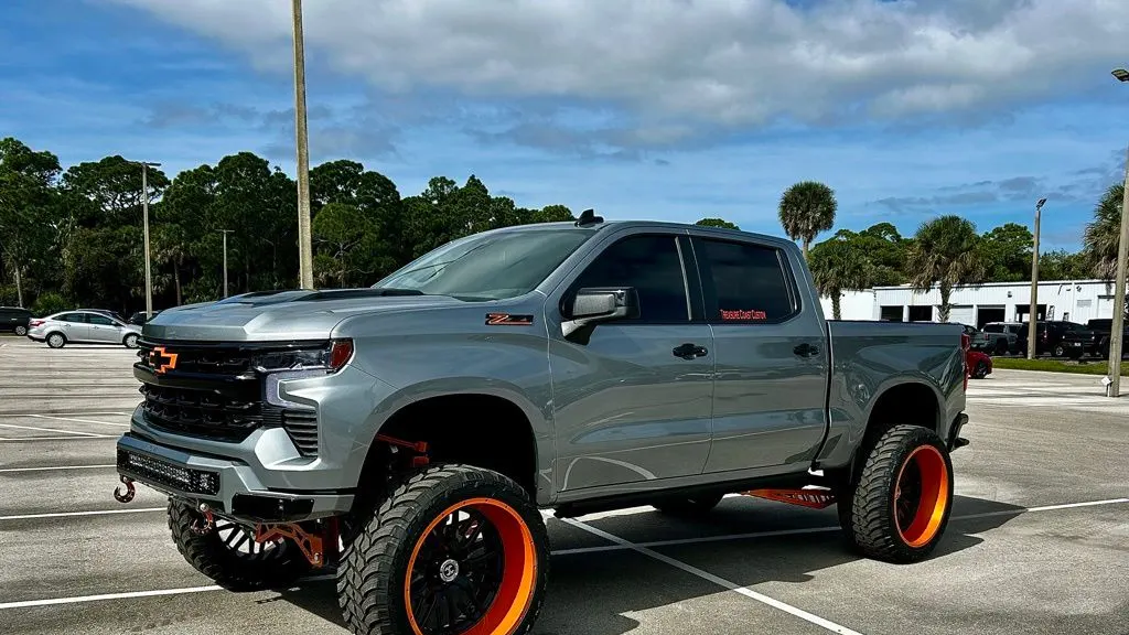 2025 Chevrolet Silverado 1500 LT Trail Boss