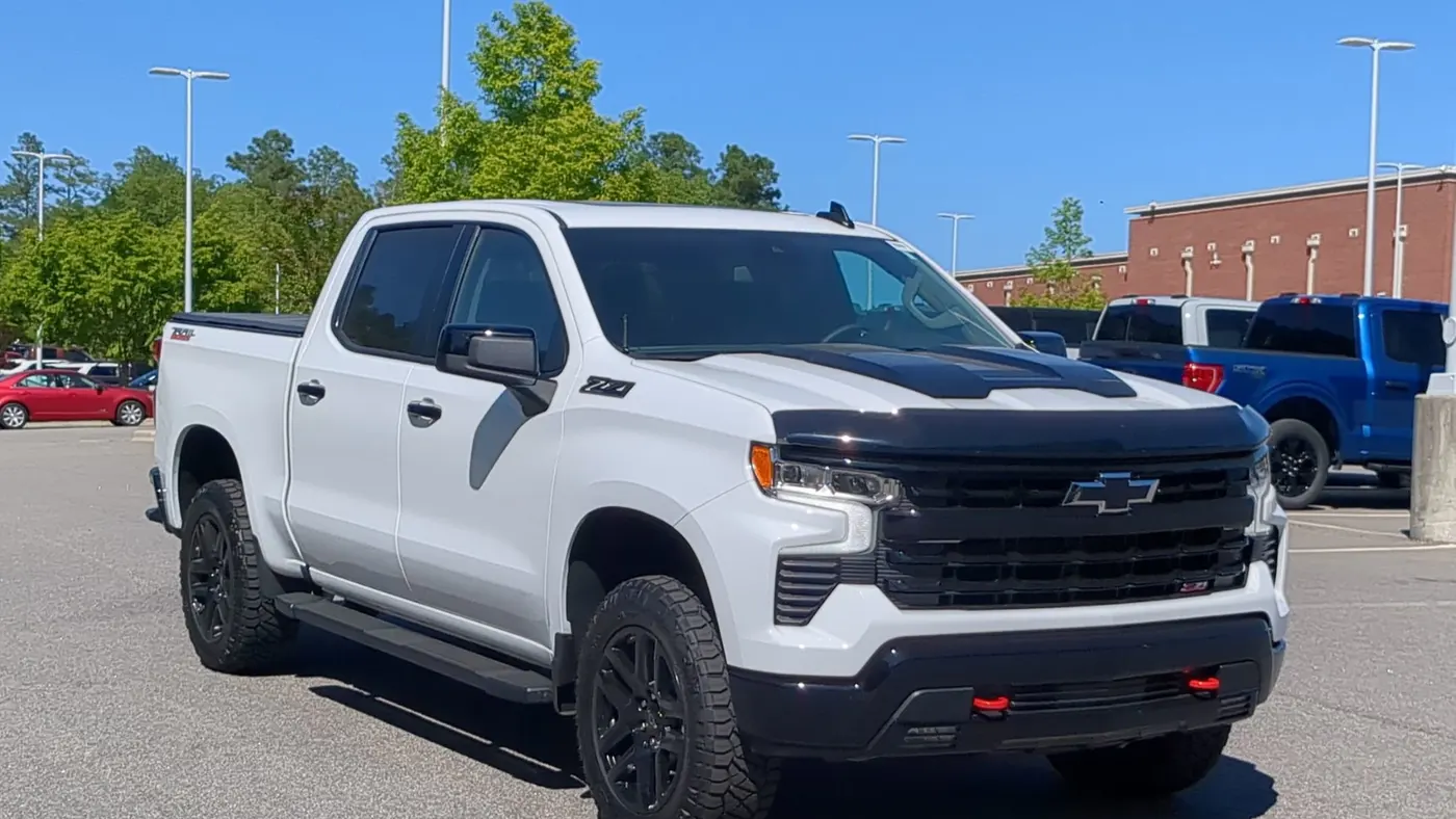 2025 Chevrolet Silverado 1500 LT Trail Boss