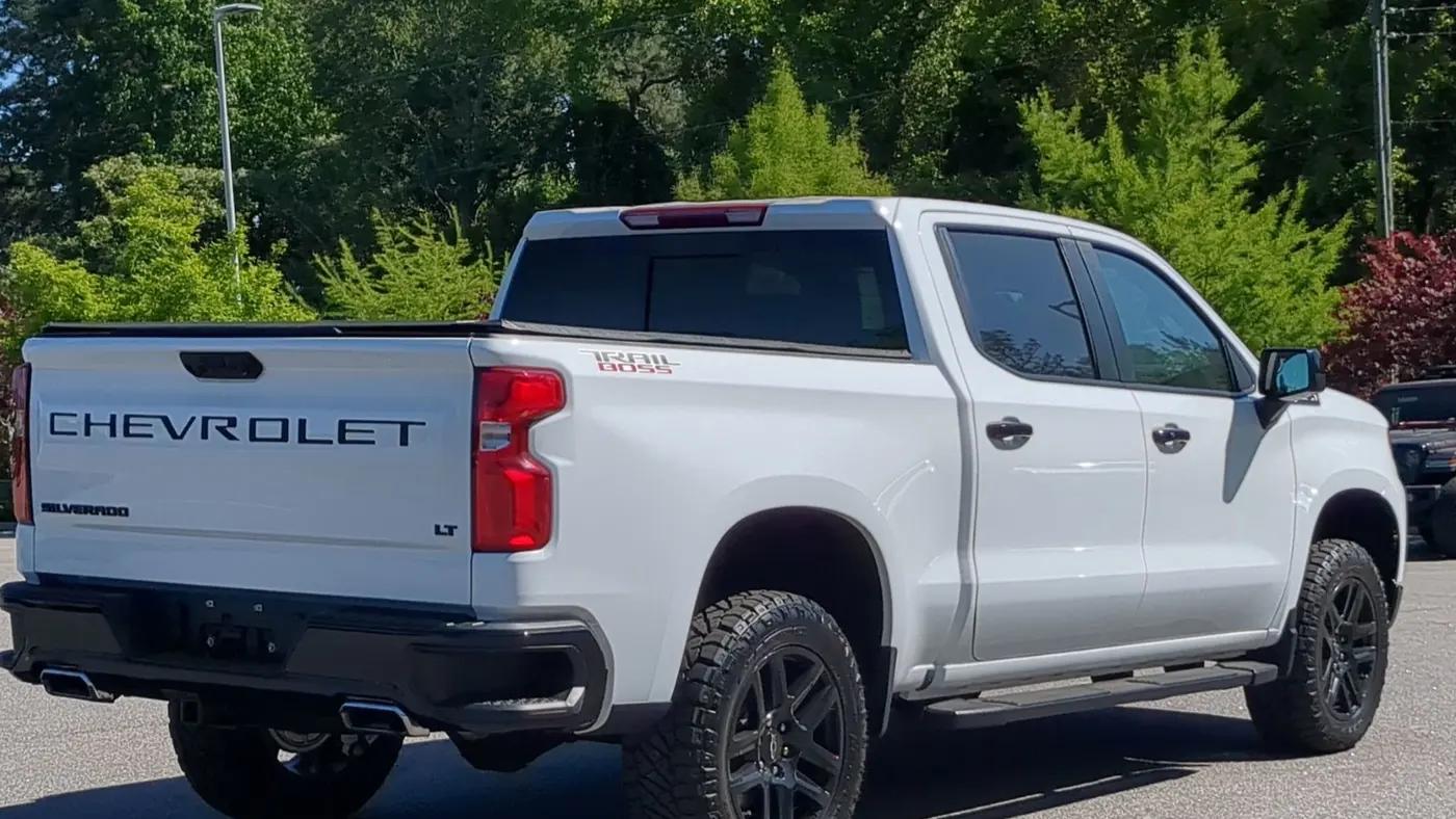 2025 Chevrolet Silverado 1500 LT Trail Boss