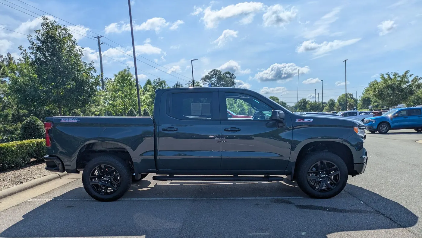 2025 Chevrolet Silverado 1500 LT Trail Boss