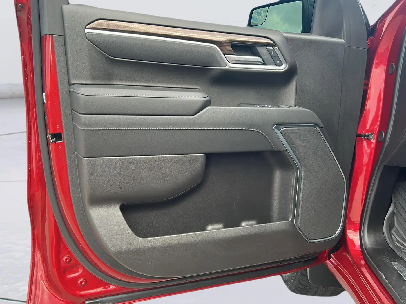 2025 Chevrolet Silverado - $51,375