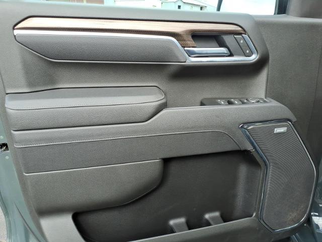 2025 Chevrolet Silverado - $53,276