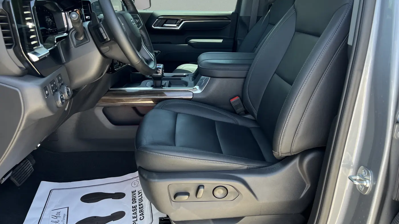 2025 Chevrolet Silverado 1500 LT Trail Boss