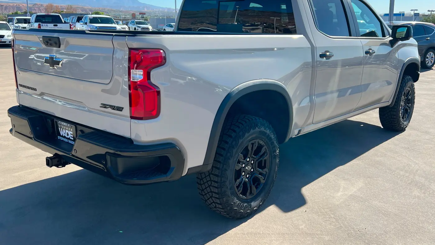 2026 Chevrolet Silverado 1500 ZR2