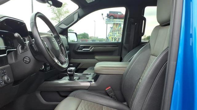 2025 Chevrolet Silverado 1500 ZR2