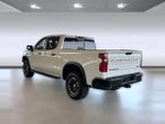 2025 Silverado 1500 Thumbnail 3