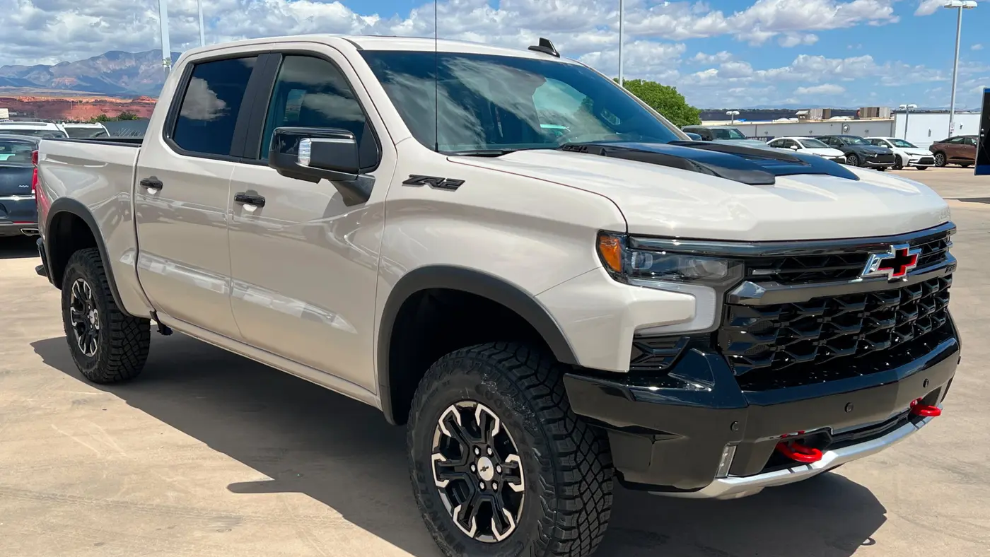 2026 Chevrolet Silverado 1500 ZR2