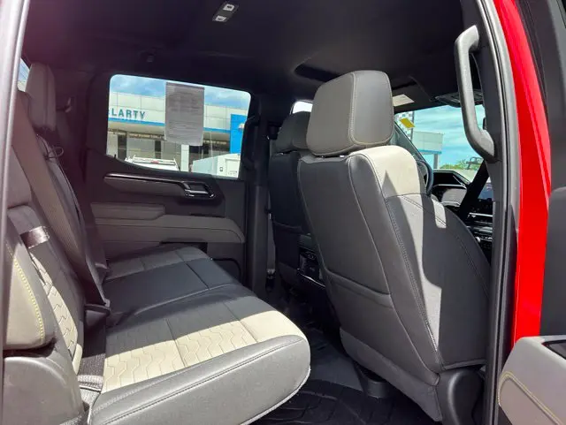 2025 Chevrolet Silverado