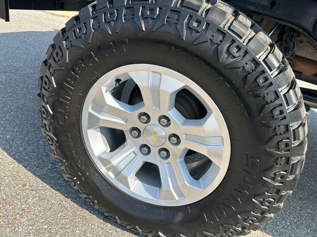 2018 Chevrolet Silverado - $17,780