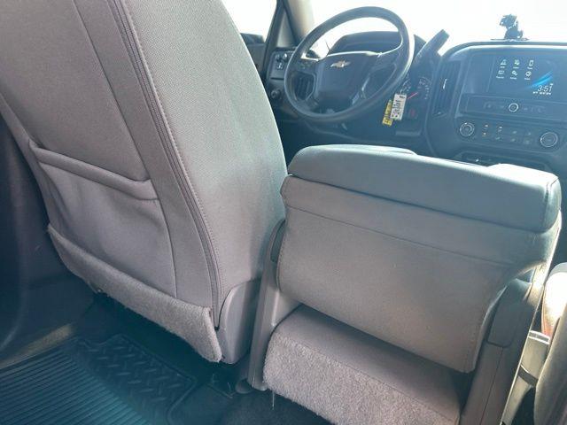 2018 Chevrolet Silverado - $17,780