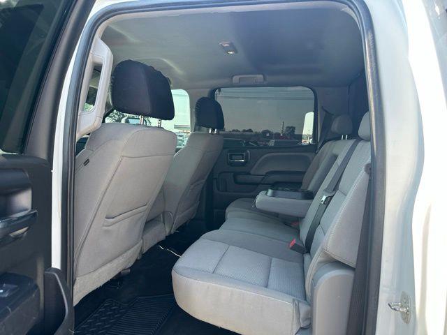 2018 Chevrolet Silverado - $17,780