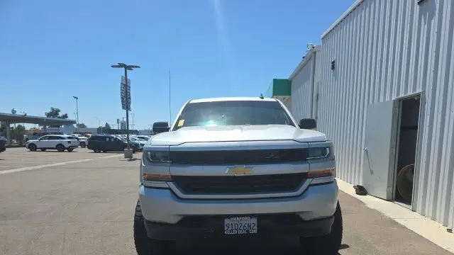 2018 Chevrolet Silverado 1500 Custom
