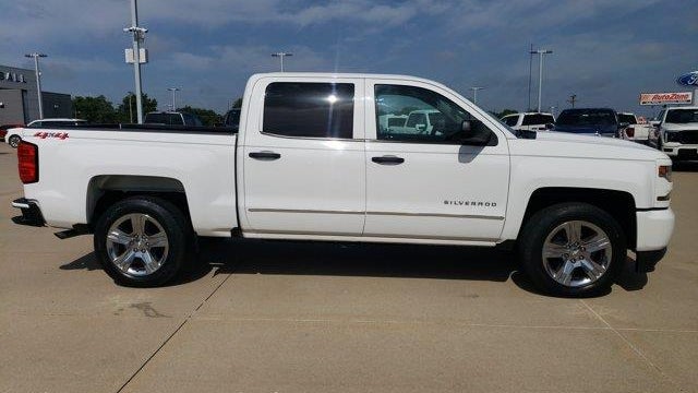 2018 Chevrolet Silverado 1500 Custom