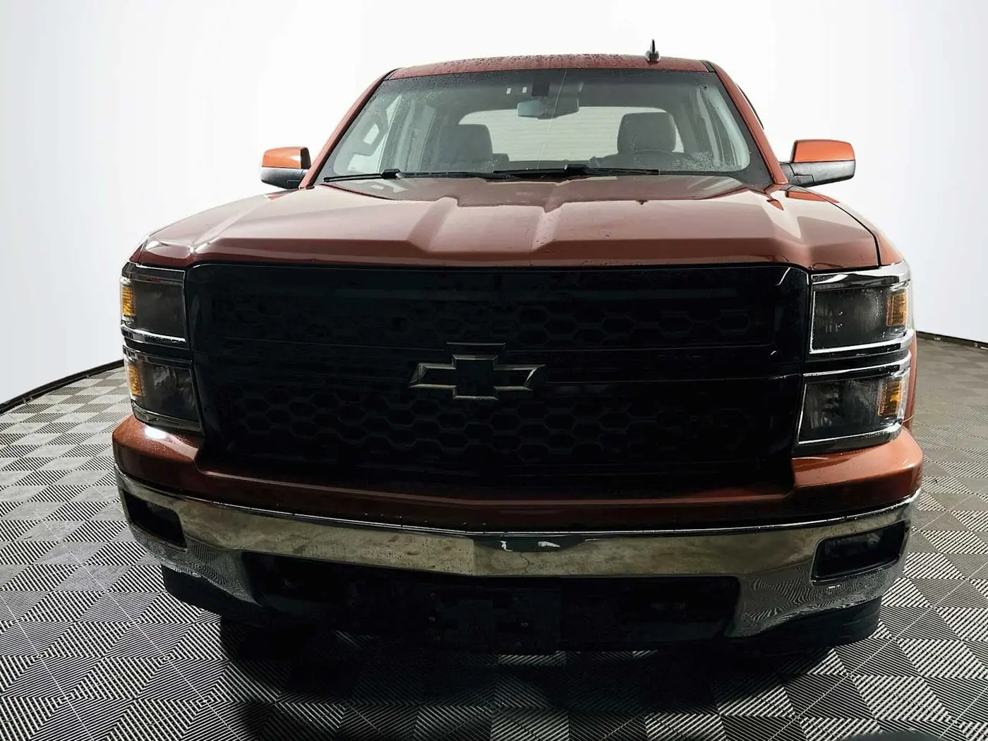 2015 Chevrolet Silverado - $17,997