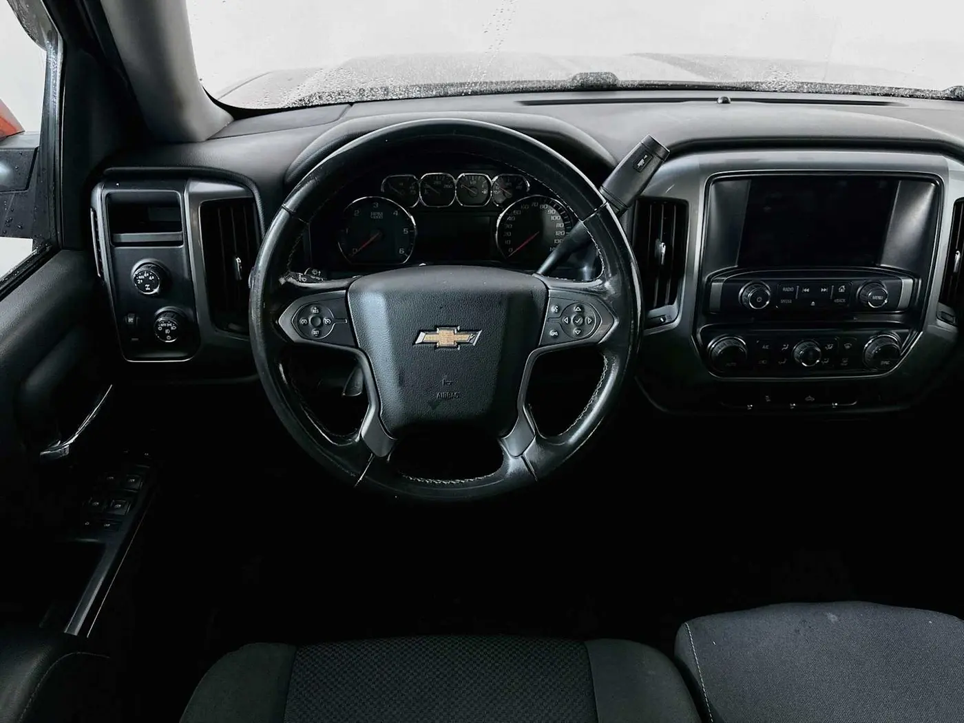 2015 Chevrolet Silverado - $17,997