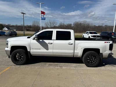 2015 Chevrolet Silverado 1500 4X4 LT 4DR Crew Cab 5.8 FT. SB