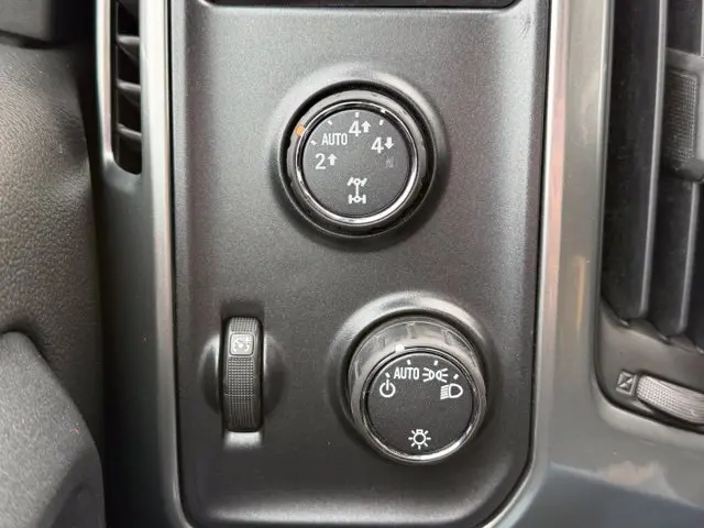 2014 Chevrolet Silverado - $19,649
