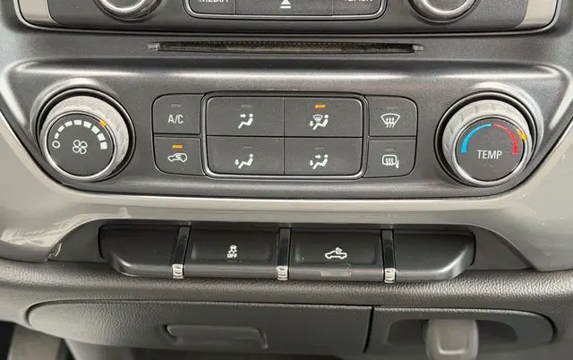2014 Chevrolet Silverado - $19,649