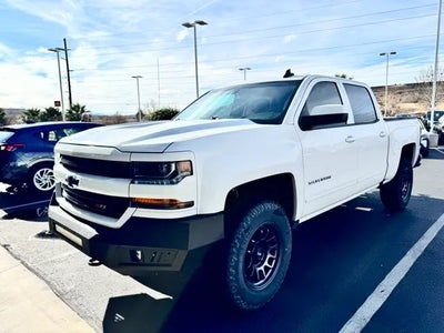 2018 Chevrolet Silverado 1500 4X4 LT 4DR Crew Cab 5.8 FT. SB