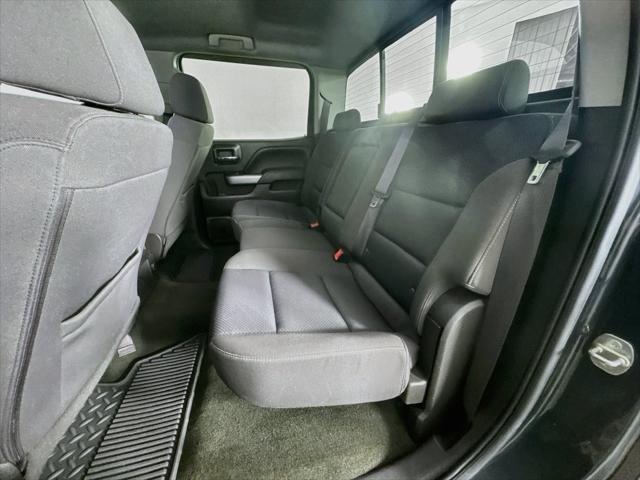 2017 Chevrolet Silverado - $22,965