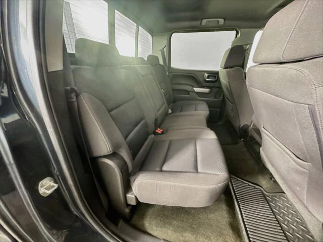 2017 Chevrolet Silverado - $22,965
