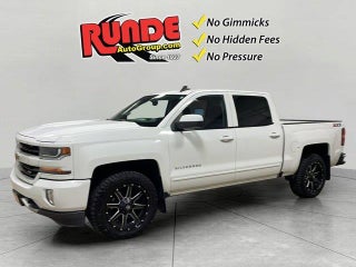 2016 Chevrolet Silverado 1500 with Summit White Exterior
