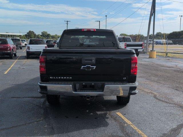 2016 Chevrolet Silverado - $21,988
