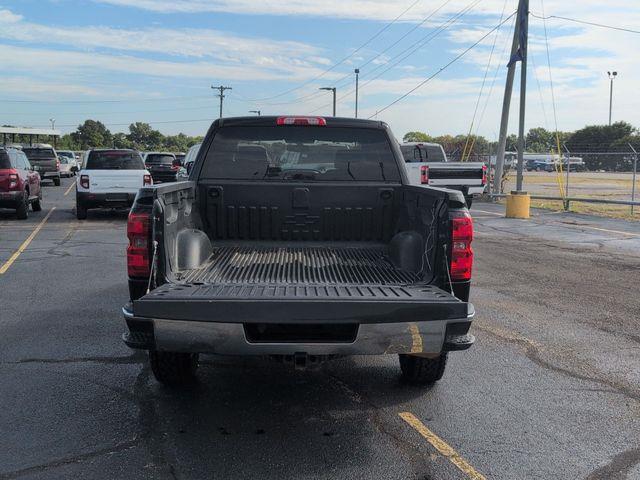 2016 Chevrolet Silverado - $21,988