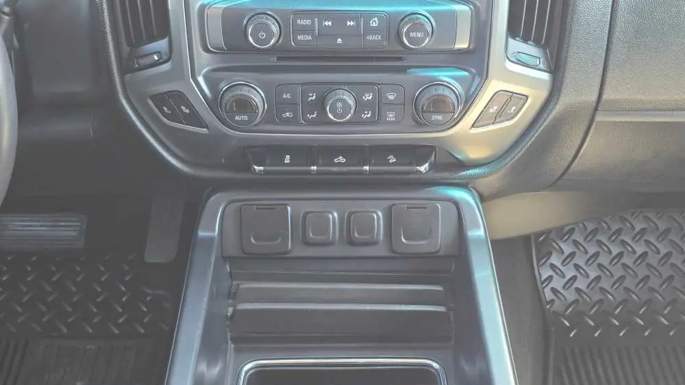 2017 Chevrolet Silverado 1500 LT
