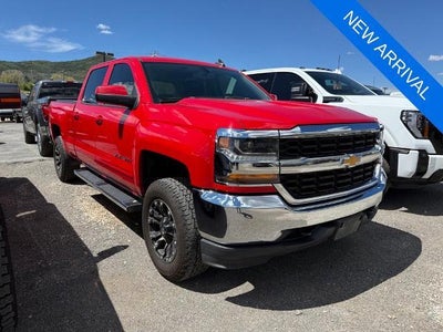 2017 Chevrolet Silverado 1500 4X4 LT 4DR Crew Cab 5.8 FT. SB