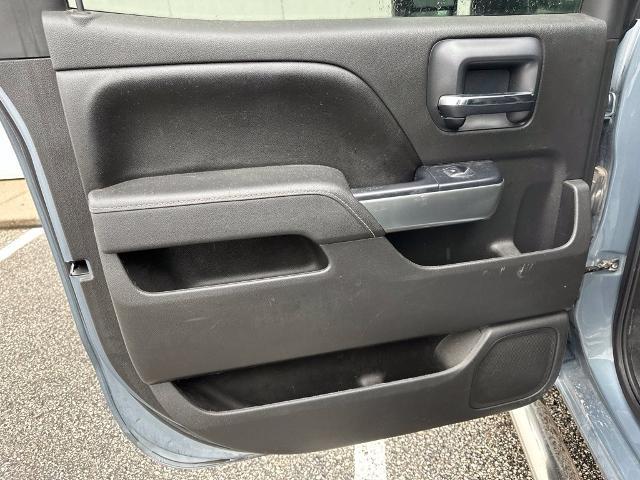 2016 Chevrolet Silverado - $18,438