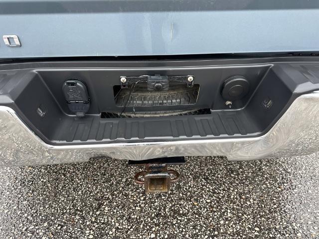 2016 Chevrolet Silverado - $18,438
