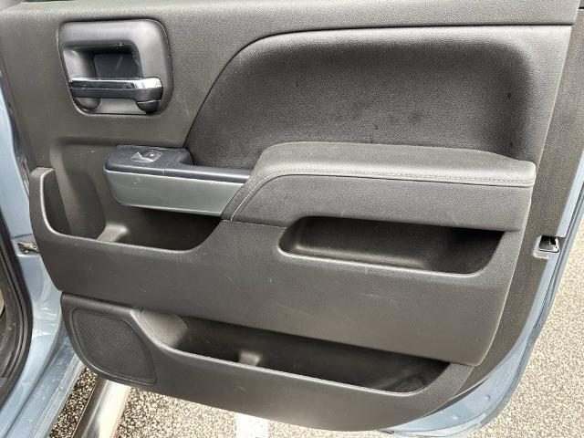 2016 Chevrolet Silverado - $18,438