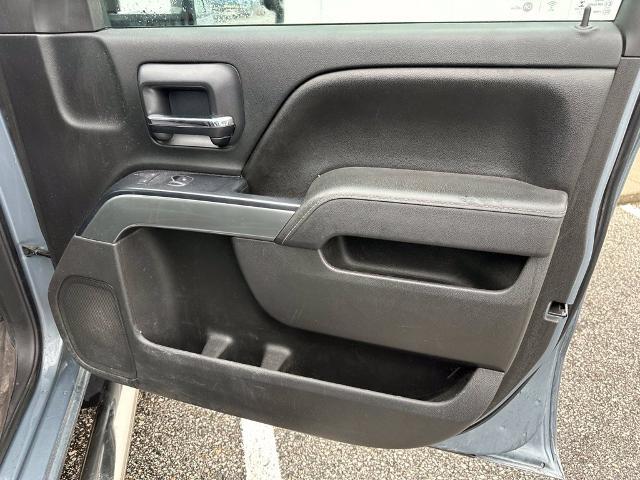 2016 Chevrolet Silverado - $18,438