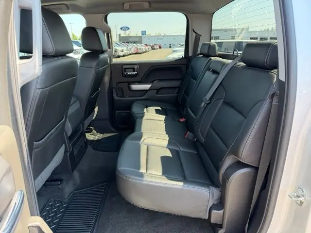 2018 Chevrolet Silverado - $16,279