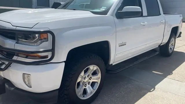 Preowned 2018 Chevrolet Silverado 1500 LT Z71 for Sale