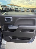 2018 Silverado 1500 Thumbnail 16