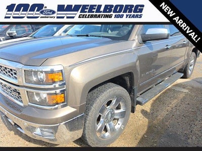 2015 Chevrolet Silverado 1500 4X4 LTZ 4DR Crew Cab 5.8 FT. SB