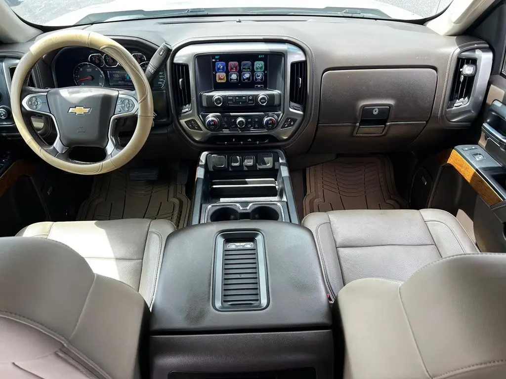 2018 Chevrolet Silverado - $32,414